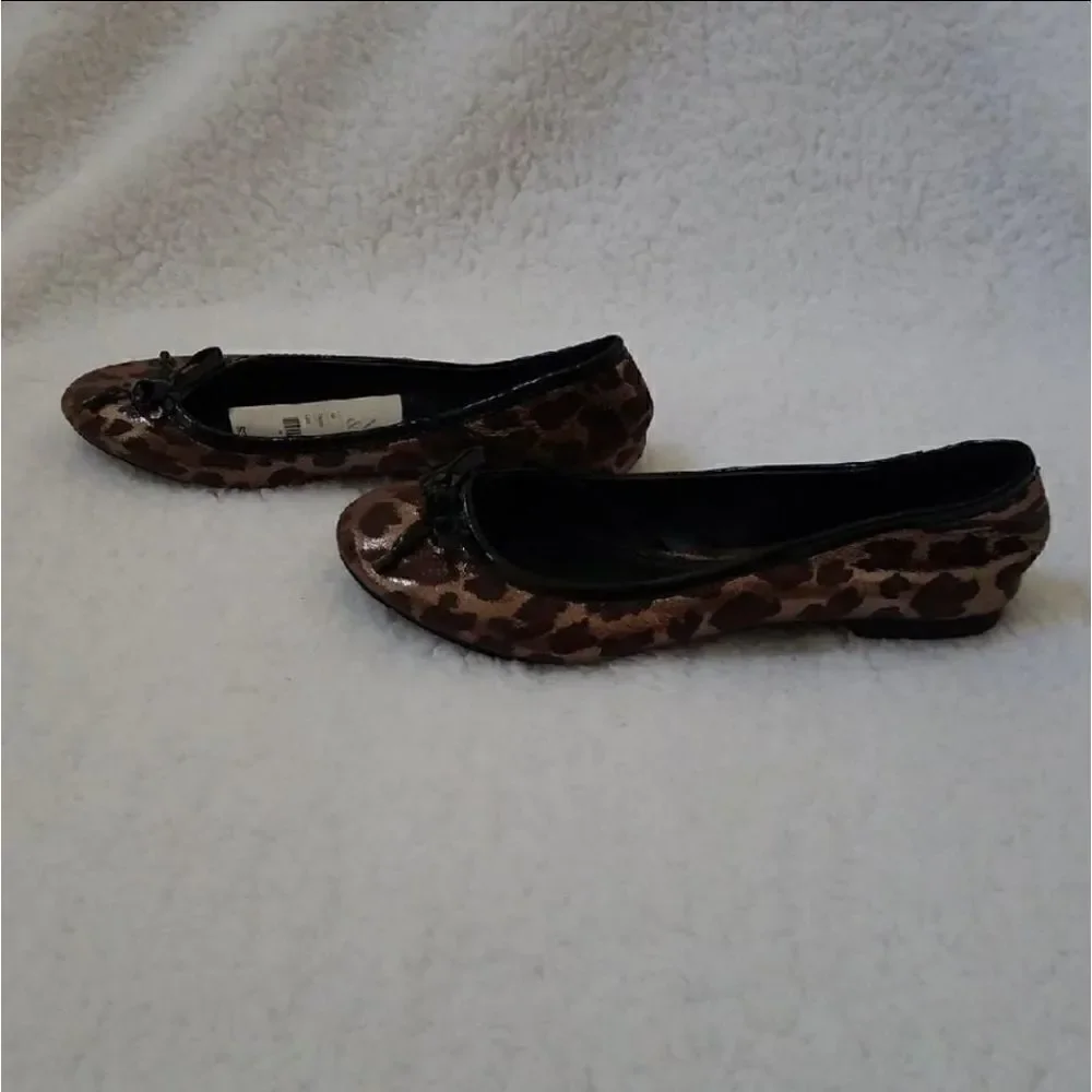 NY&C Leopard Print Flats Size 6